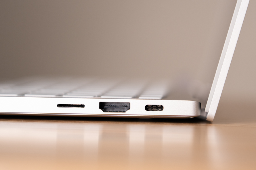 雷蛇razerbook13粉晶版评测,razerbook