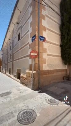 2027年人类会不会消失,2027年人类会消失吗