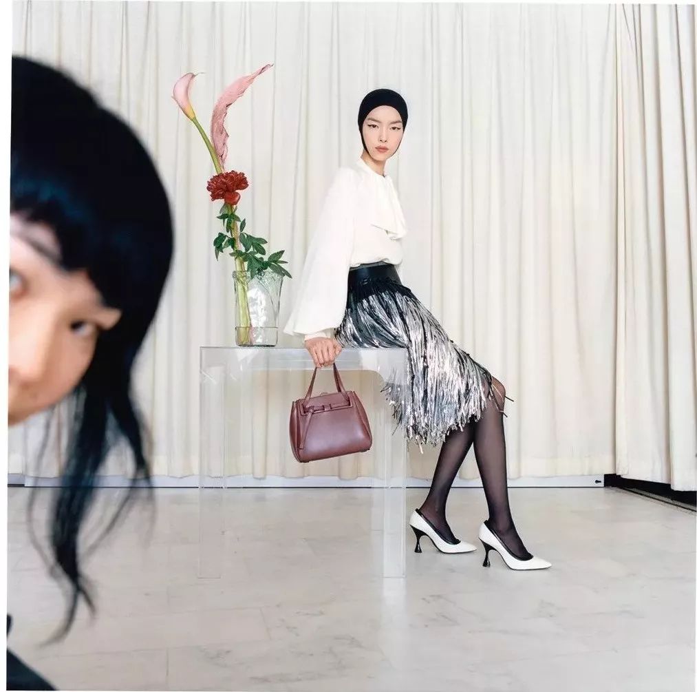 包包中的“黄金尺寸”,绝对是柜子中翻牌率最高的