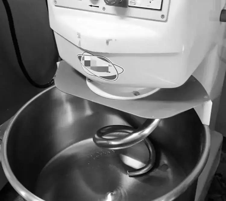 夏天打面温度高怎么办,夏天打面加冰比例