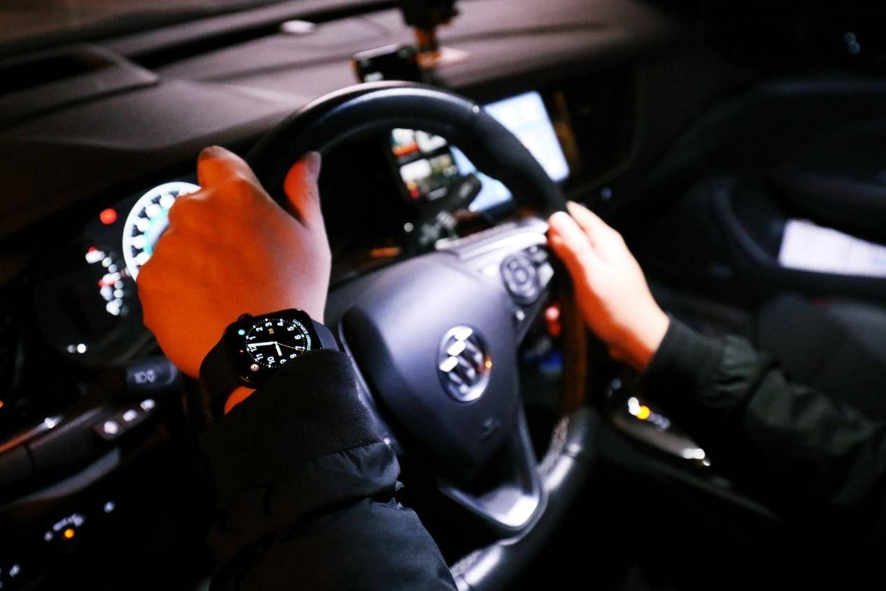 协同创造效率，智能提升幸福，苹果全家桶，融合你的精彩生活