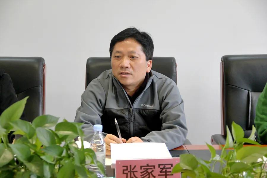 重庆评估院、西南大学等专家组成员莅临重庆市六十五中学调研