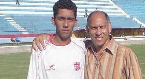 菲尔米诺现在的情况,菲尔米诺怎么进化