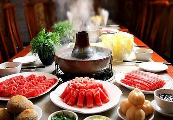 吃火锅羽绒服一身味如何解决,冬天吃火锅有异味怎么办