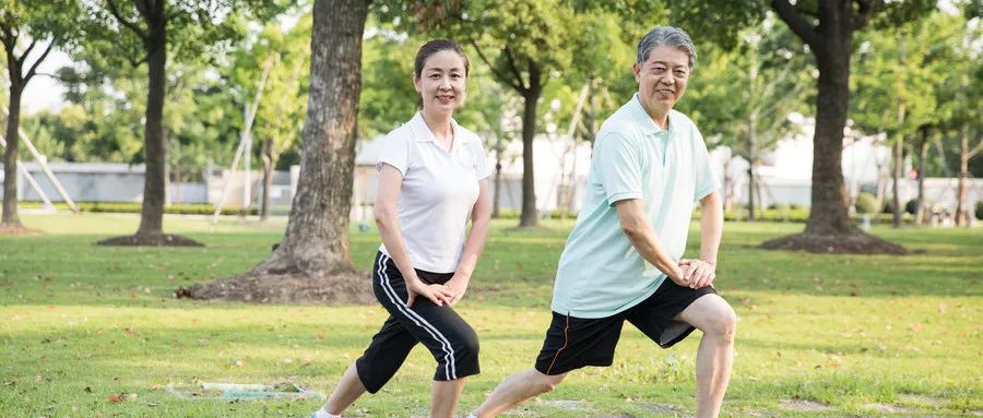 整天睡不着是睡眠障碍还是失眠,失眠睡不着4招帮你改善睡眠状态