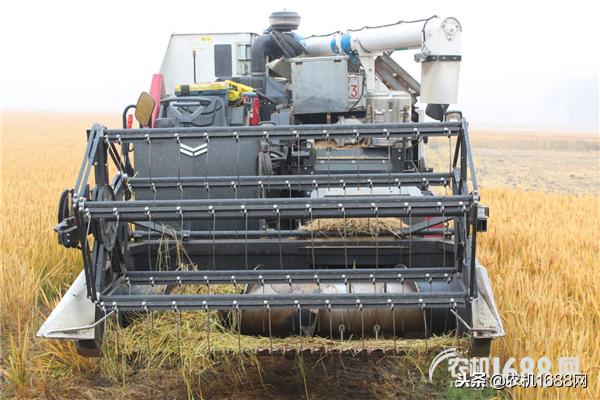 跨区作业农机手,跨区机手