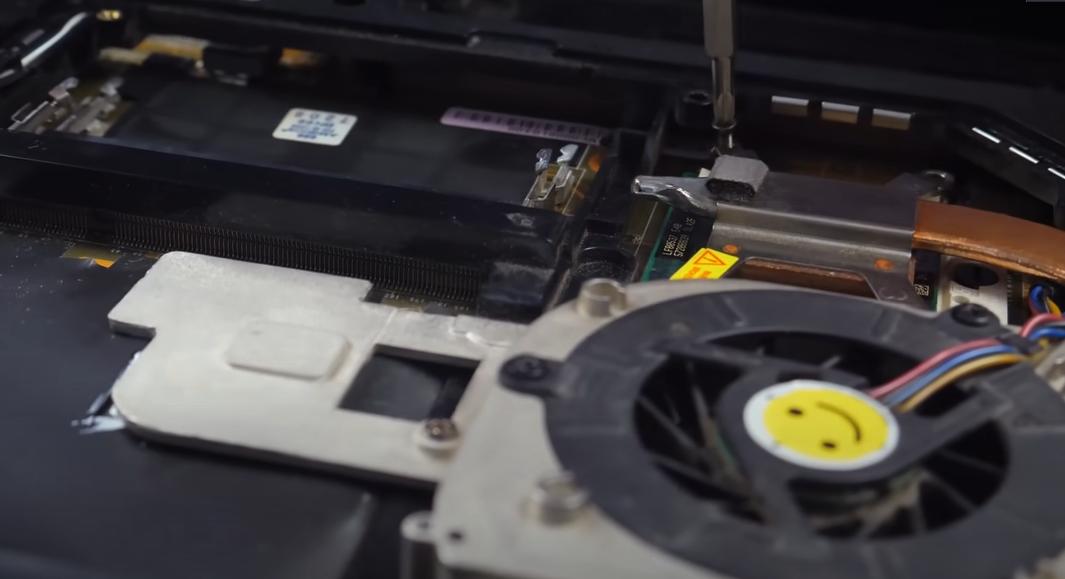 笔记本电脑死机黑屏按什么键恢复,笔记本电脑死机黑屏怎么办