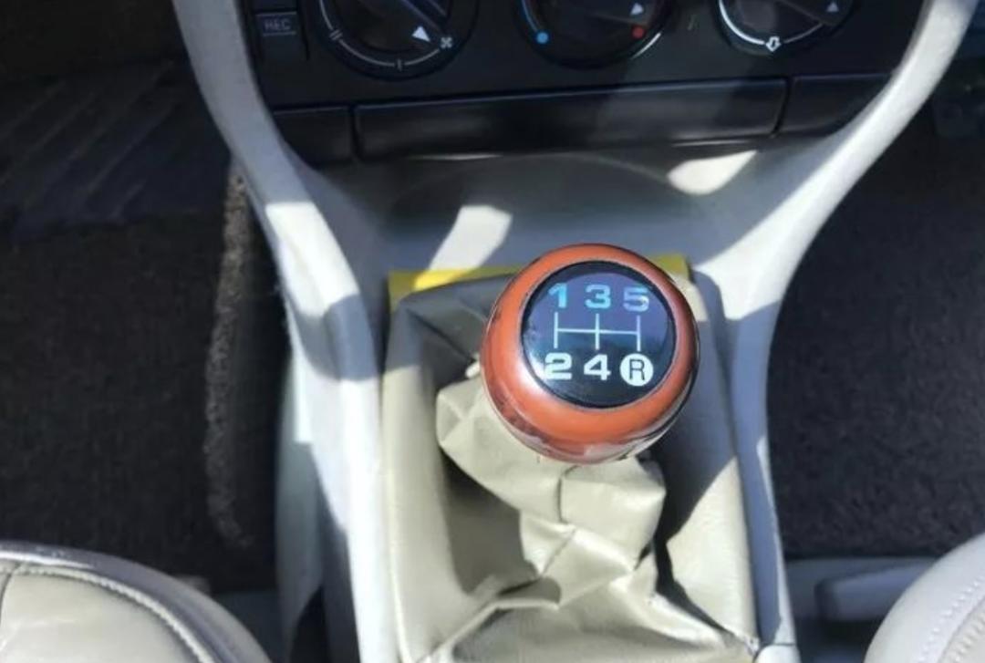 来，兄dei,干了这杯05年的情怀