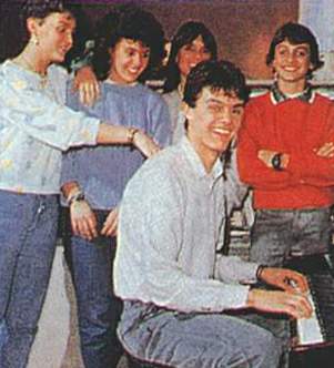 足坛最伟大的球员罗纳尔多,带你了解足球