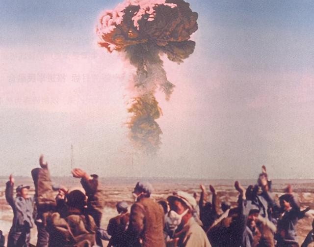 1967年，广州一英国人带2只老鼠出境，周总理为何严令彻查？