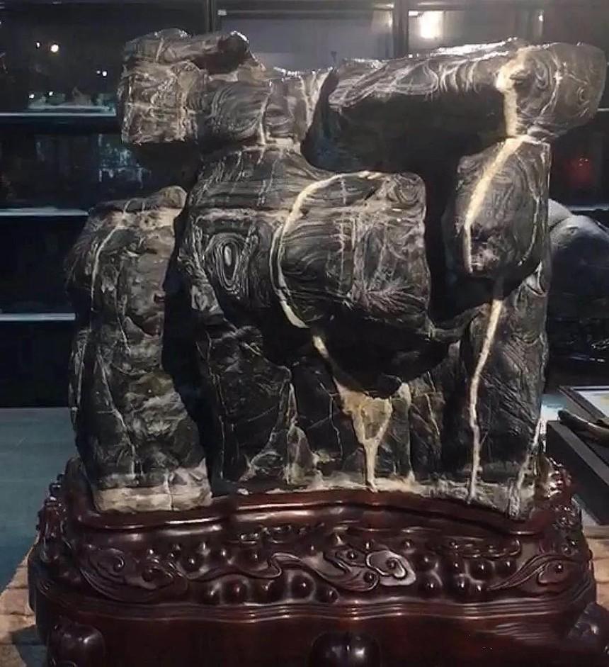 成交价最高的奇石是哪种,目前最高成交价的奇石