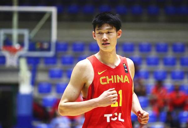 只剩半个月！世预赛首战日本！中国邓肯能证明自己？杜锋给机会吧