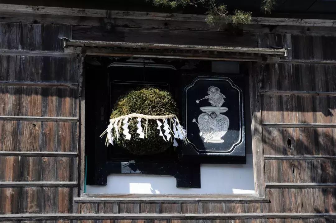 十四代龙泉清酒为什么那么贵 (十四代龙泉日本价格)