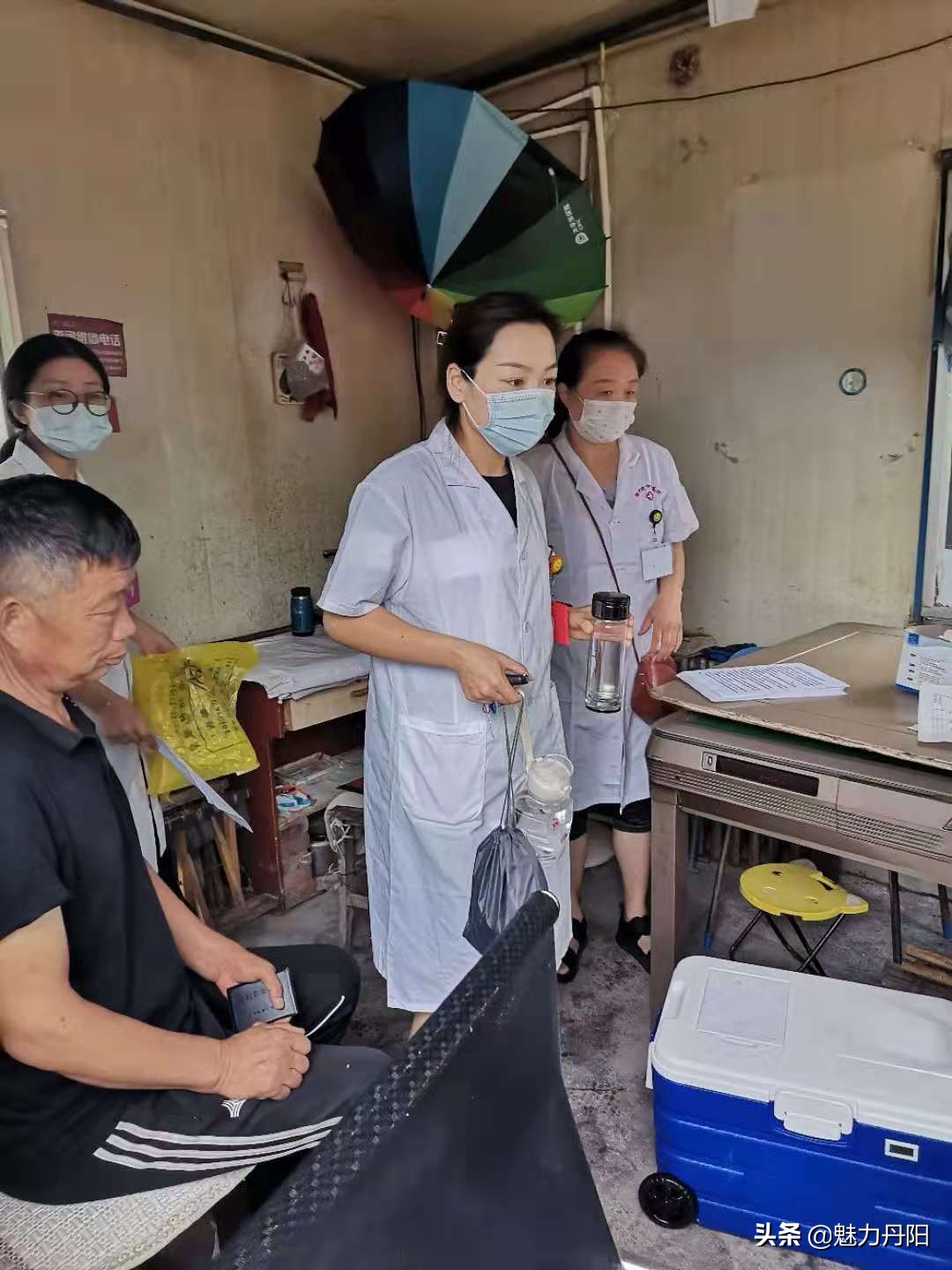 我为群众办实事送温暖进社区活动,我为群众办实事送医下乡