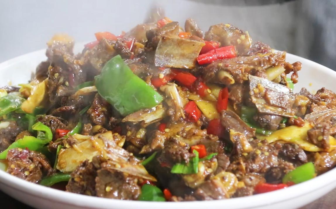 炒鸭肉怎样炒最好吃,怎么炒鸭肉最好吃又简单