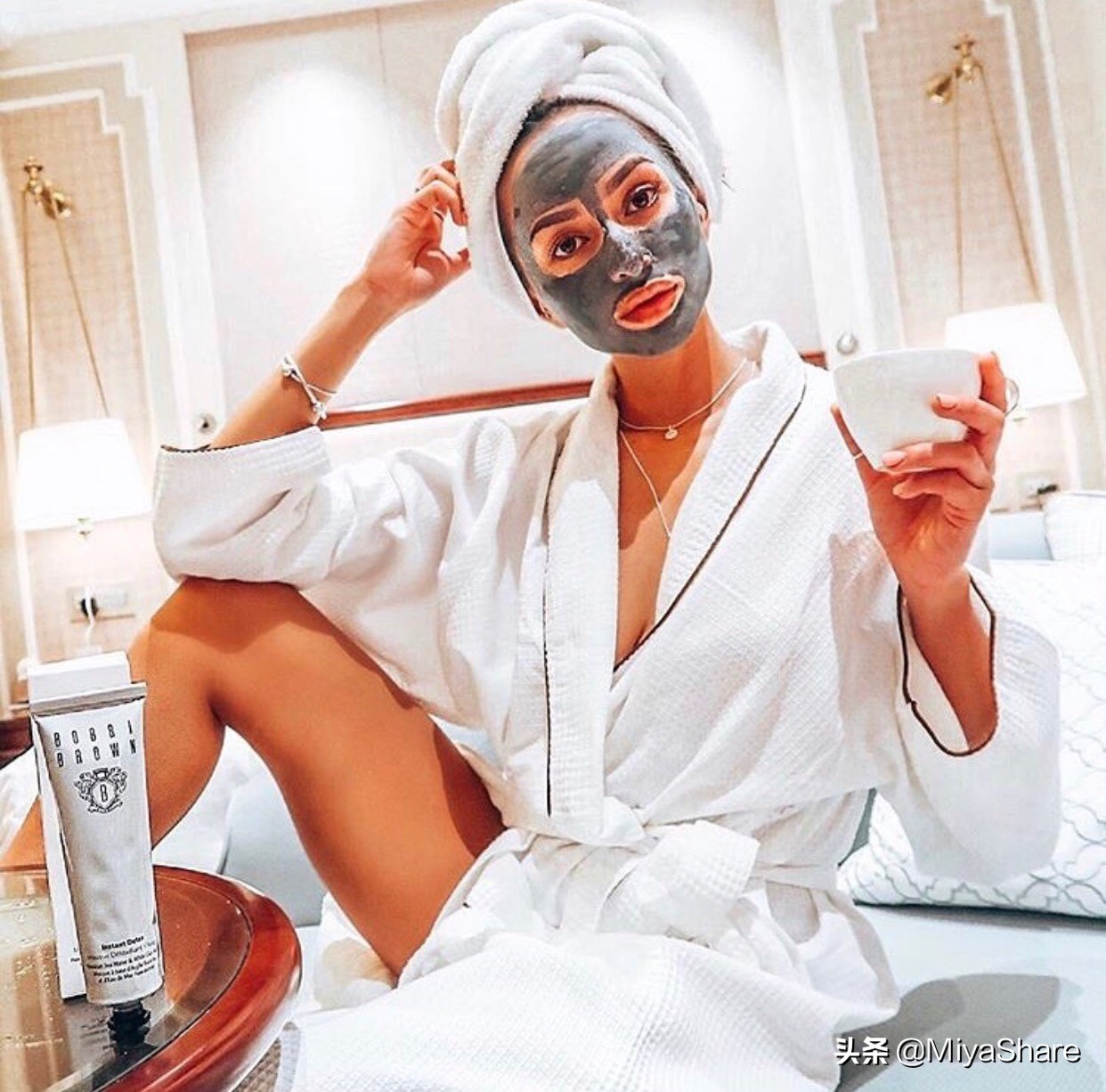 怎么用底妆不暗沉,上千粉底