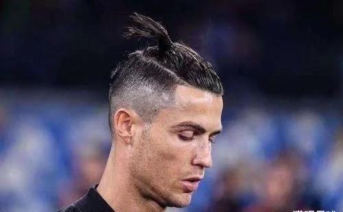 足坛十佳球罗纳尔多,梅西vs罗纳尔多c罗齐达内