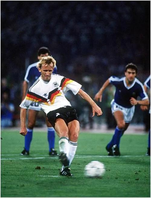 足坛十大经典三人组,足坛十大三人组