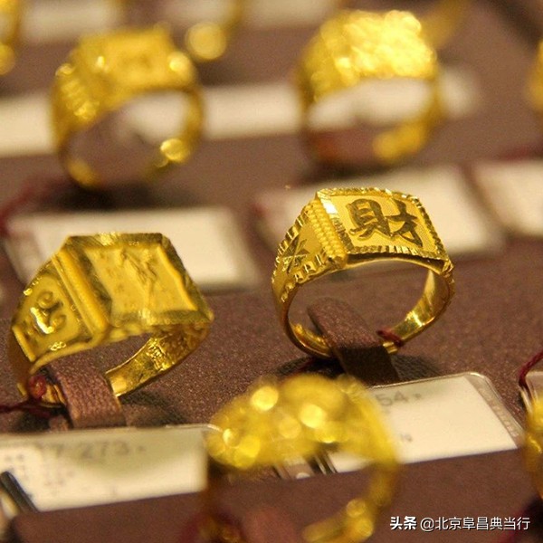 还没发工资急着还朋友钱怎么办,到时间还没发工资怎么问