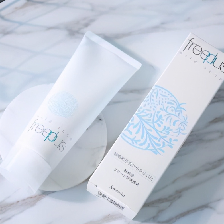 芙丽芳丝洗面奶测评好用,葳兰氏氨基酸洗面奶测评