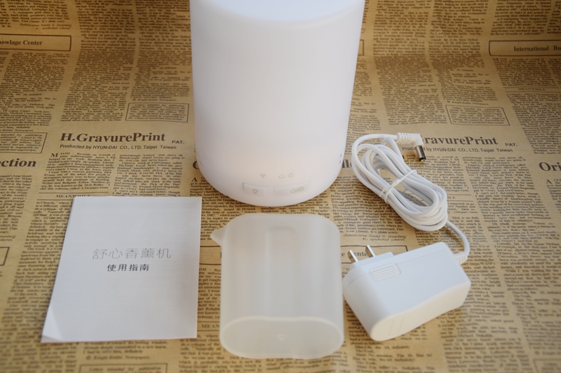 用了一年多的香薰机，一直当小夜灯，才知道还有这功能