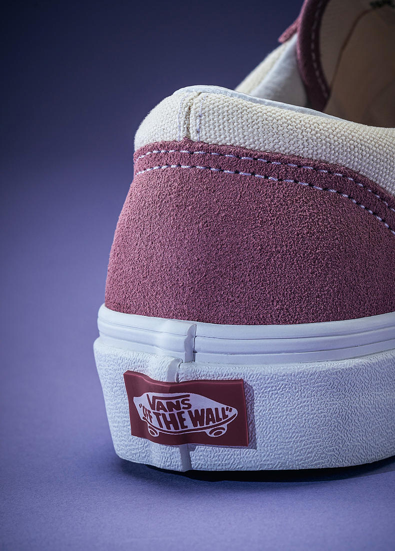 vans卖面包鞋,vans买大一点好吗