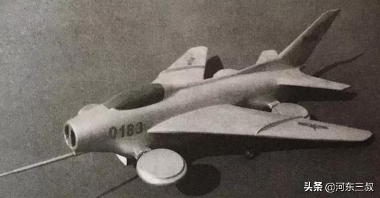 沈飞四代舰载机首飞,沈飞歼4