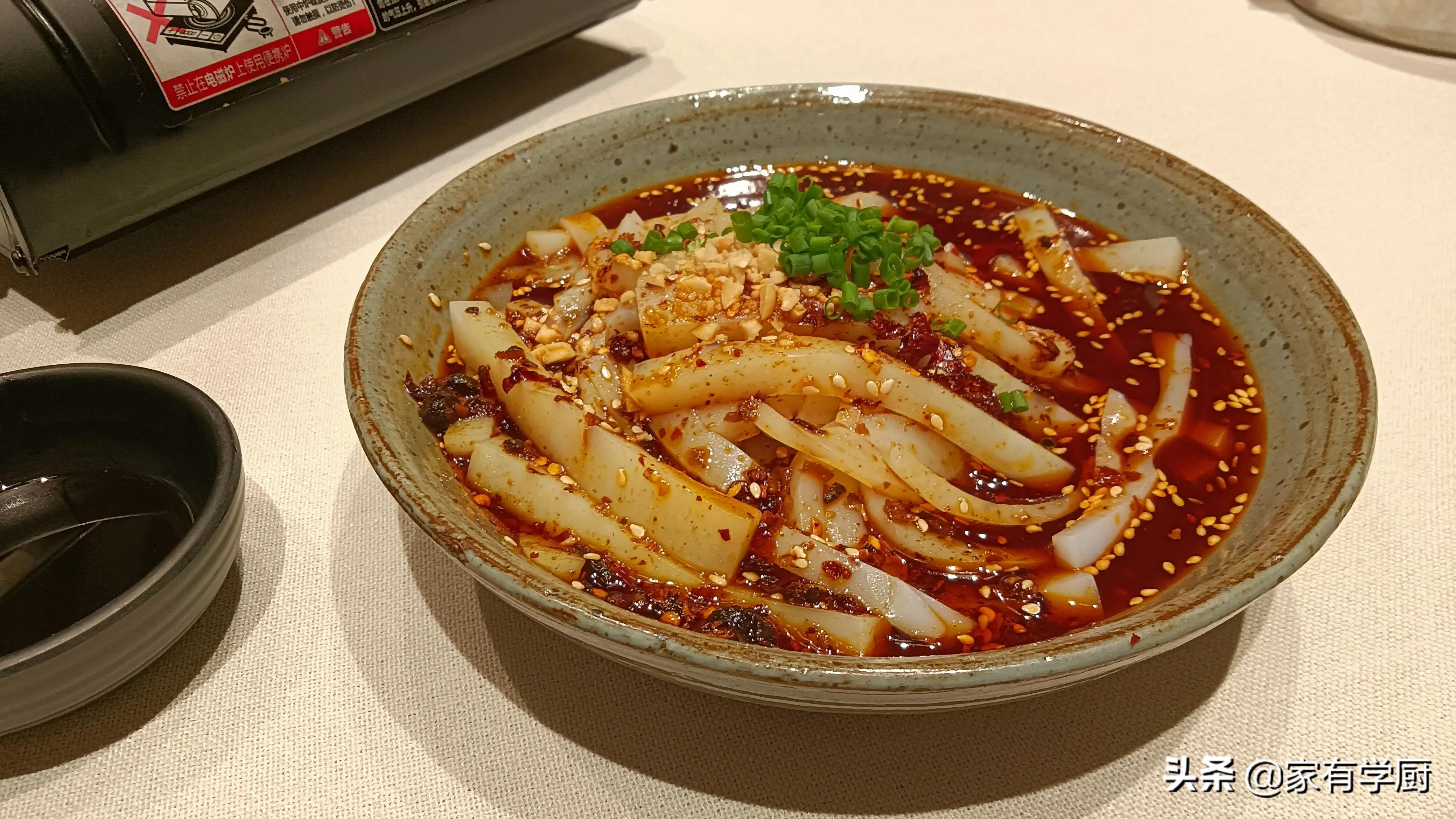 跷脚牛肉探店,美食探店跷脚牛肉