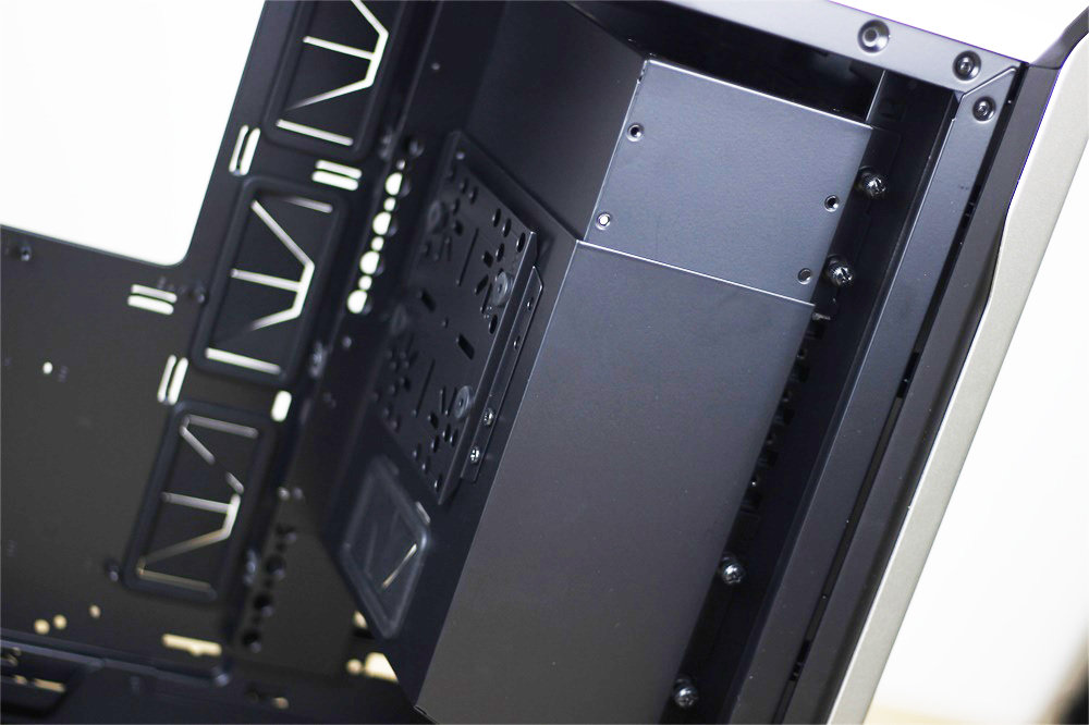 索泰rtx2080ti-xgamingoc拆解,索泰2080ti装机