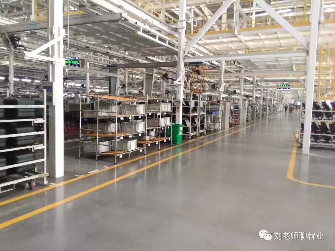 带你看国企,带大家看看单位的公务车辆