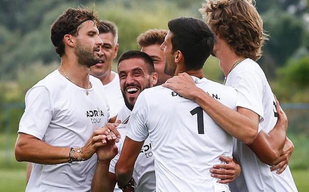 寒心德约被判负赛后无人替其发声,德约为何被禁赛