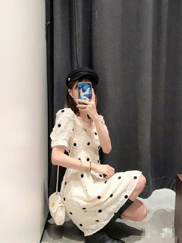 hm和优衣库的纯色t恤,hmgapzara优衣库哪个质量好