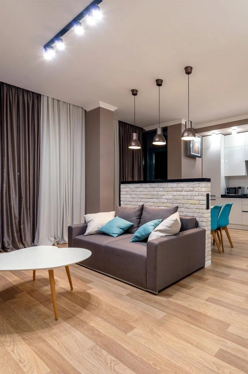 木地板松动踩有声音怎么处理,木地板踩上去有声音