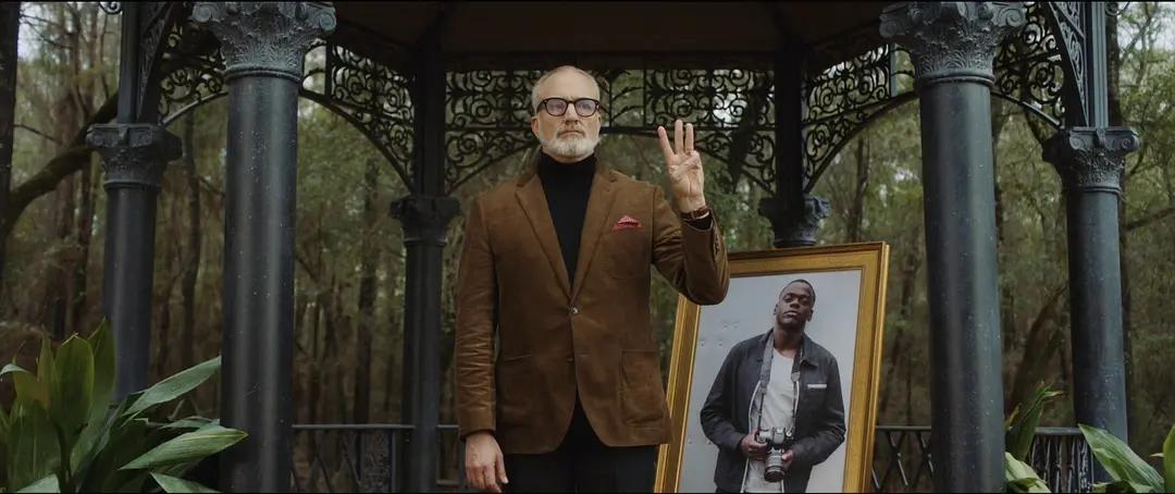 女生看完悬疑片害怕,女生看完悬疑片不敢睡觉