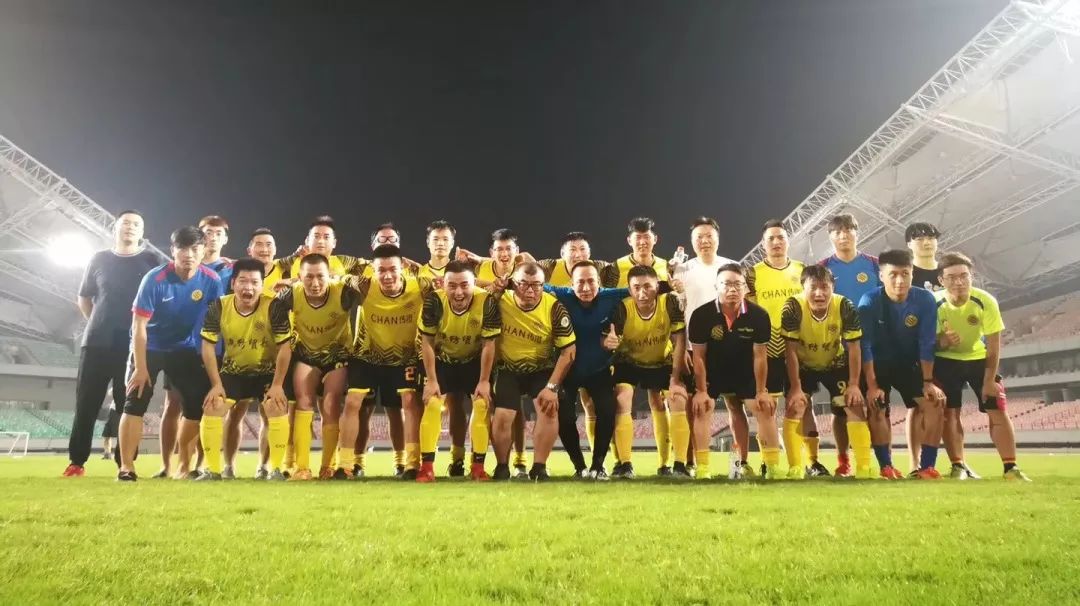 1个月26支球队88场比赛282个总进球数，见证江阴草根足球de疯狂