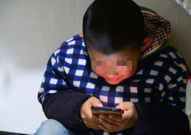 孩子偷看网站会有什么后果,孩子偷看网站会有什么症状