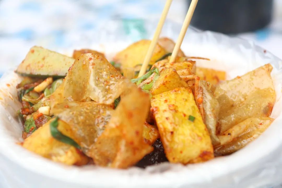 天气转好，快去峨眉这个宝藏小镇感受慢生活