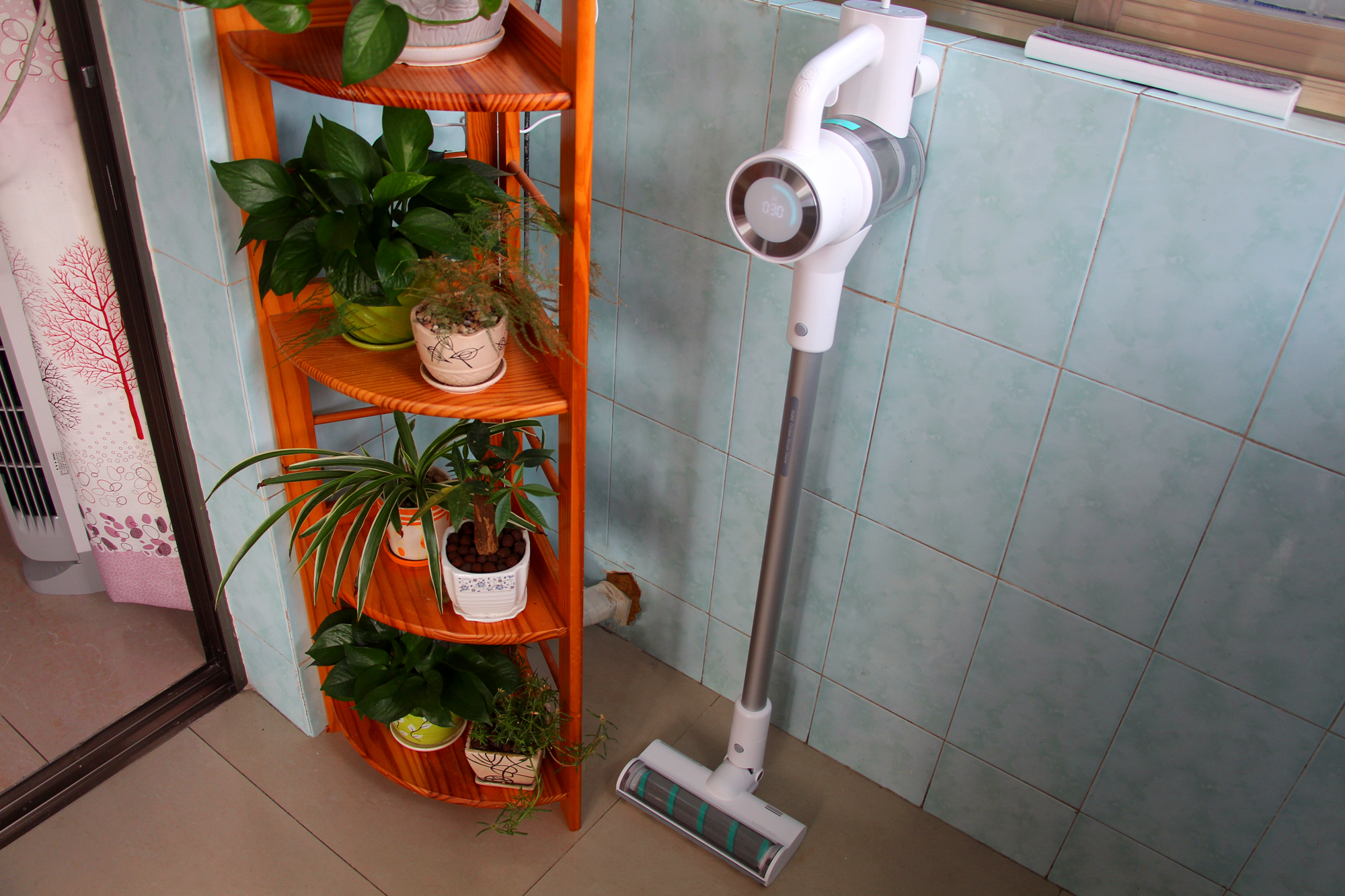 容易清理吸尘器推荐,无死角自动吸尘器推荐家用第一名