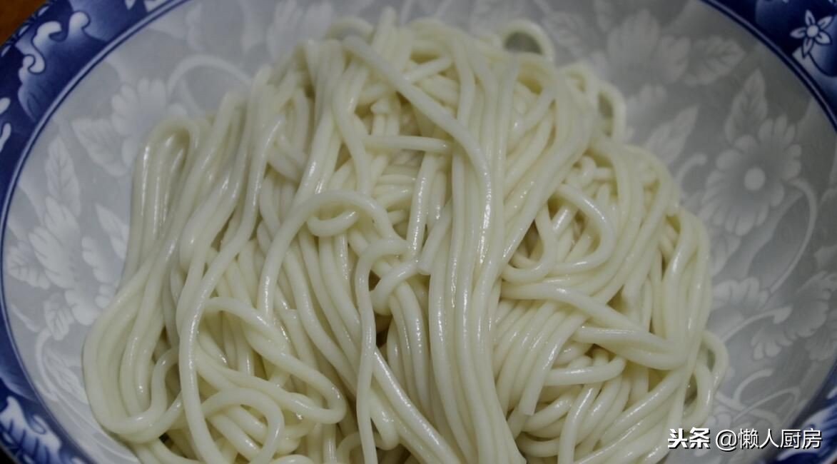 好吃牛肉面的做法大全,吃红烧牛肉面的正确吃法