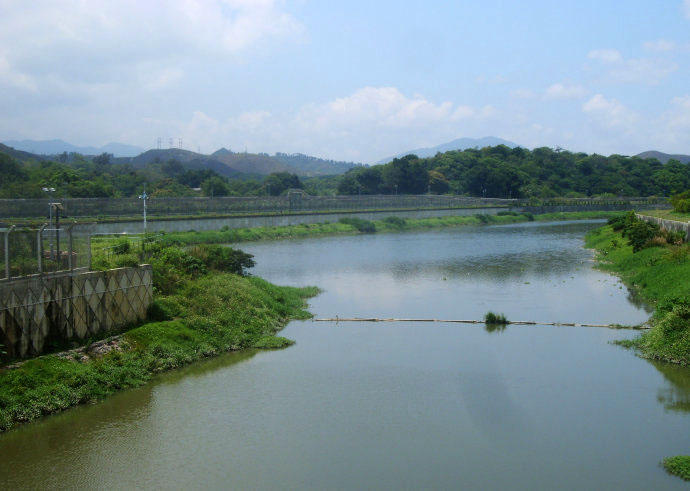 钓了这么多年鱼,有人钓到100多斤的大鳄龟