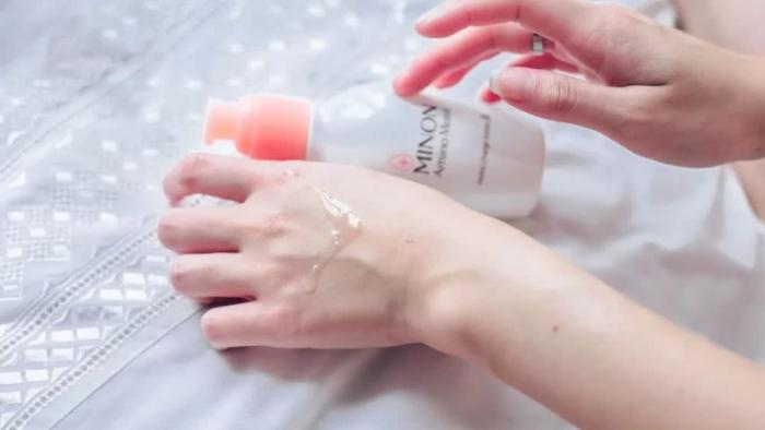 推荐不坑的护肤品,适合年轻人用的护肤品牌平价