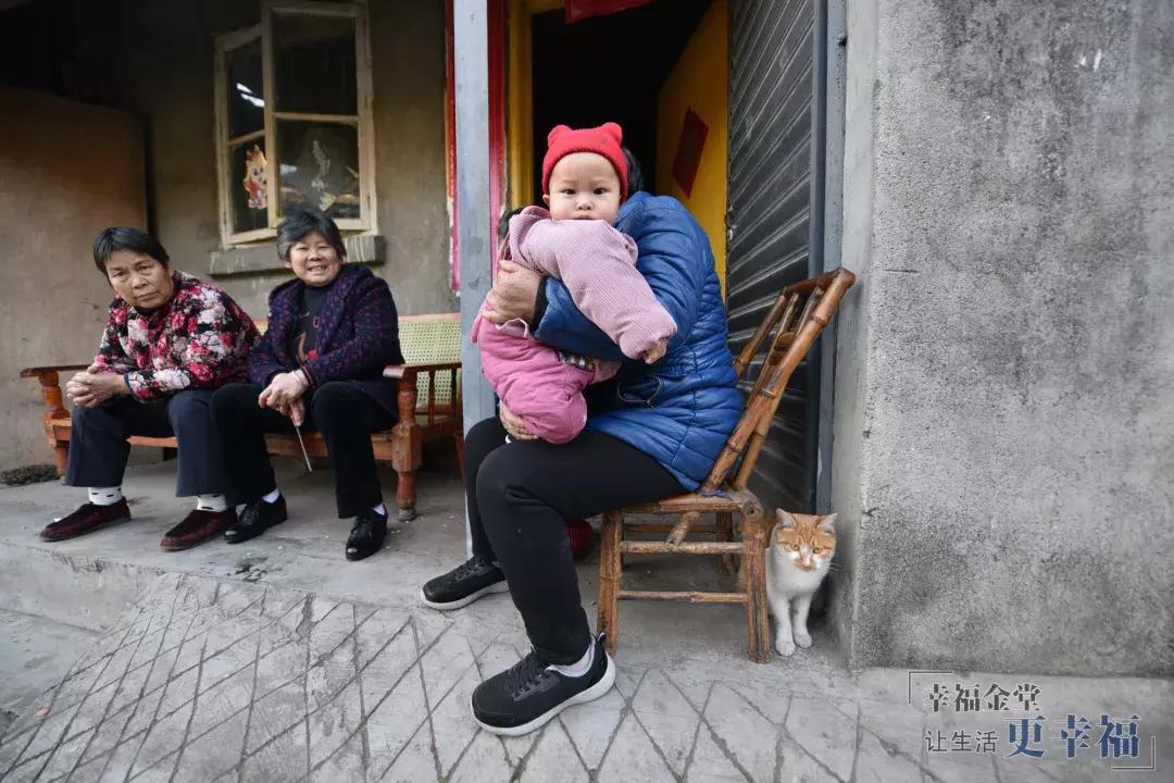 这条老街不仅市井味十足还很文艺,淮州新城古镇