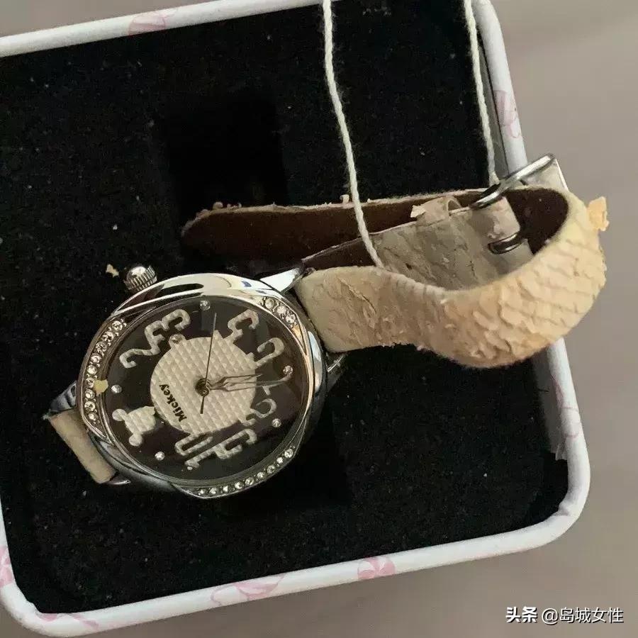 applewatch手表178块钱,小伙网上花1987元买的苹果手表