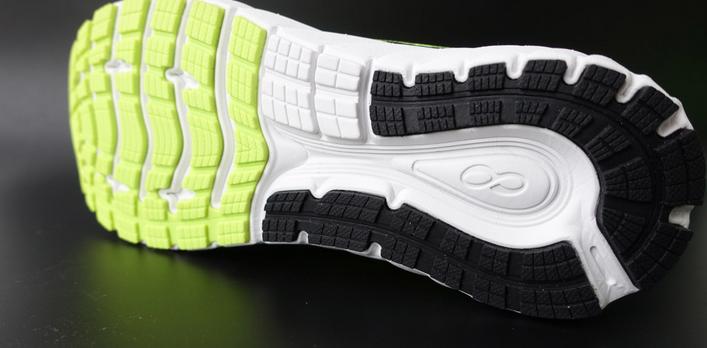 耐克回到未来鞋子18万,耐克平价aj1