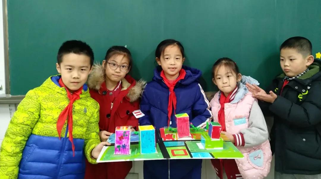 系好安全带向快乐出发,系好安全带准备起航