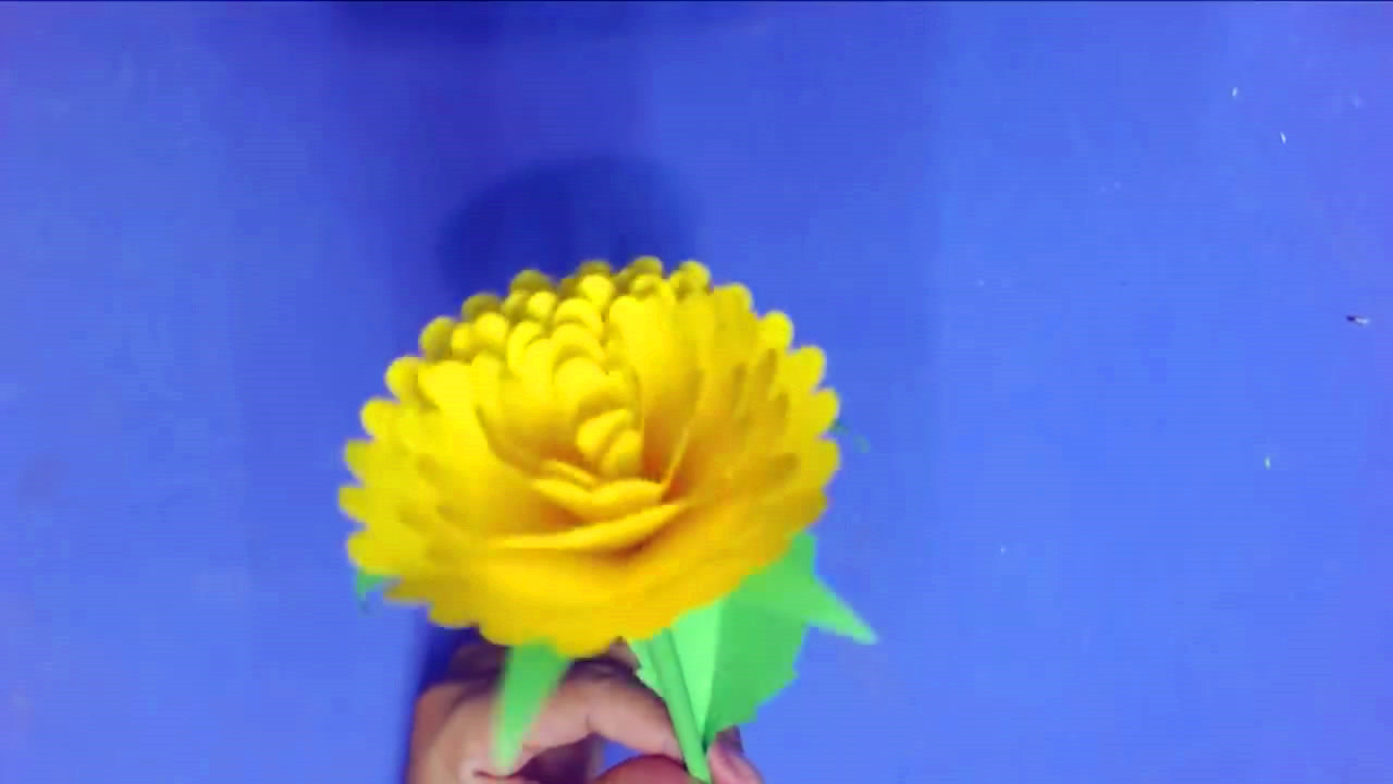 送给妈妈的用剪纸做的花朵手工,剪纸花朵制作教程步骤图解