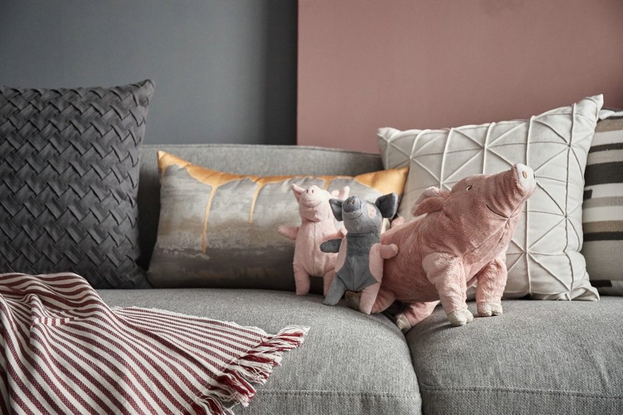 高级灰烟粉真的惊艳,高级灰烟粉撩人轻熟风