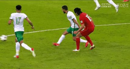 国足对沙特比赛时间,国足2比3不敌韩国集锦