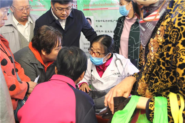 草原之行随笔之一,内蒙古草原随笔书籍