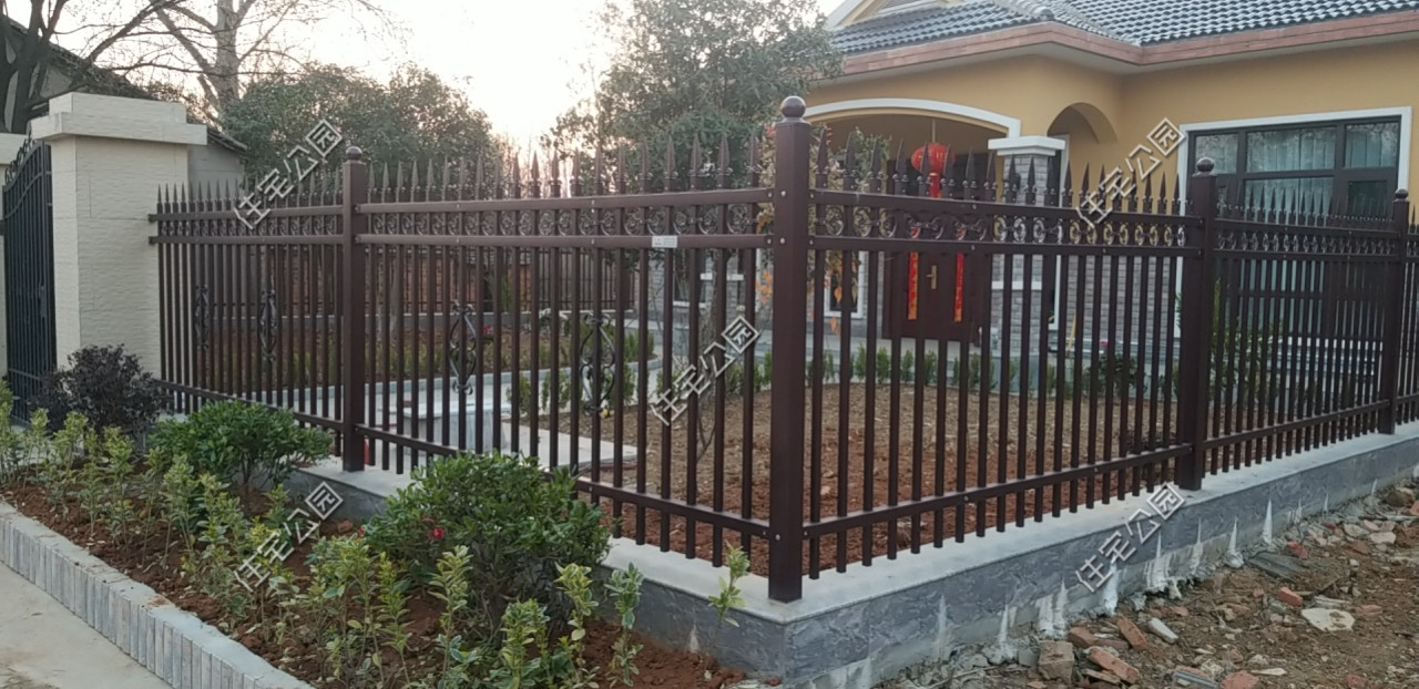 安徽老哥30万建房，钢结构屋顶铺XPS板，室内冬暖夏凉你见过吗？